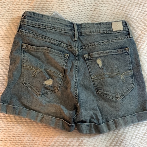 Denizen by Levi’s Mom Shorts - Picture 3 of 3